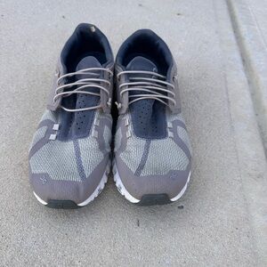 On Running Men's Black and Gray Athletic Shoes